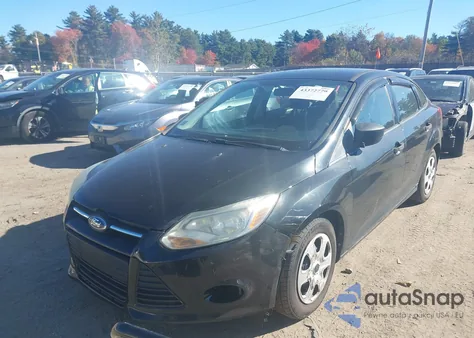 2012 Ford Focus S z USA, uszkodzony, nr VIN 1FAHP3E29CL166083